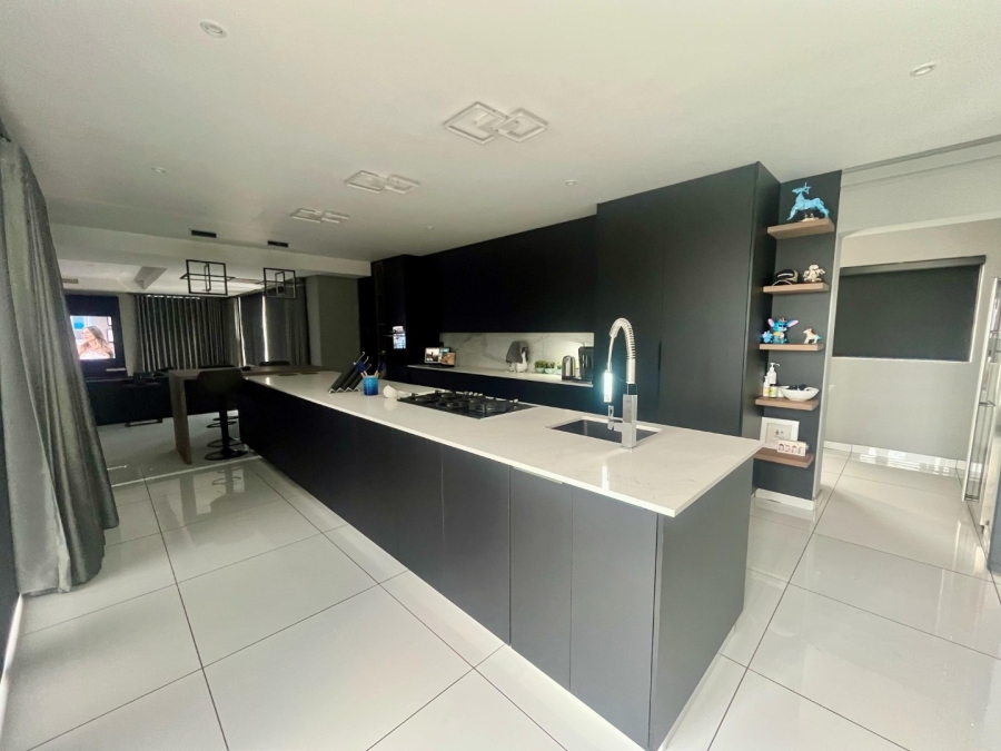 5 Bedroom Property for Sale in Cashan North West